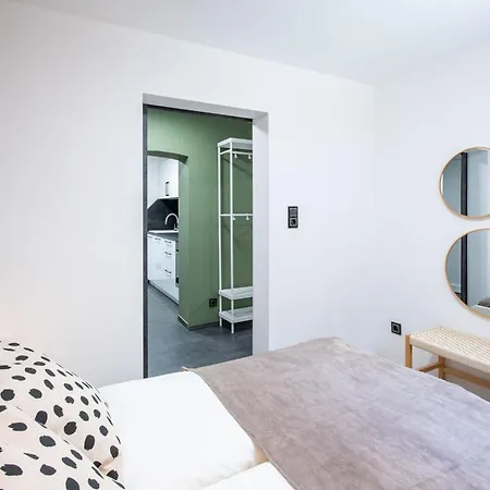 - - Stylish - Quiet Sleep Debrecen
