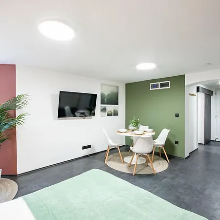 Appartement - - Stylish - Quiet Sleep Debrecen